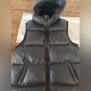 Nike Therma-Fit Youth XL Puffer Black Vest New